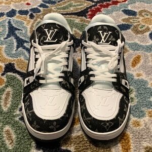 Louis Vuitton Monogram Black and White Sneakers